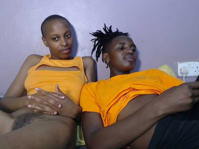 Wet-pussy66 live cam profile