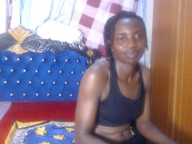 Wet-pussy66's BongaCams show and profile