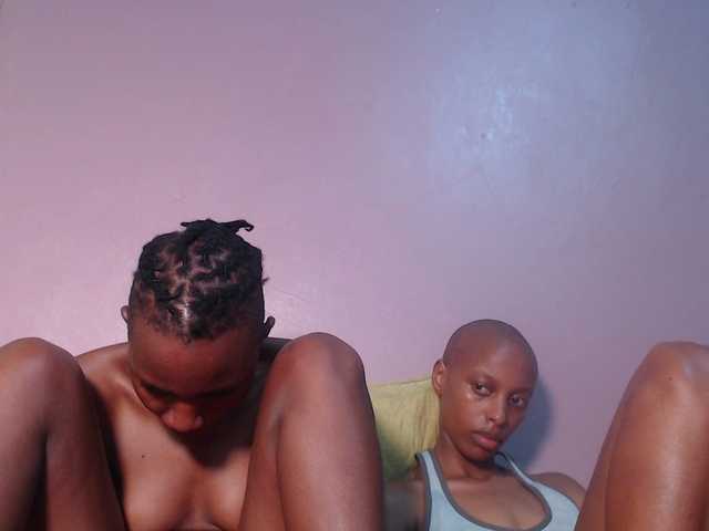 Wet-pussy66's BongaCams show and profile