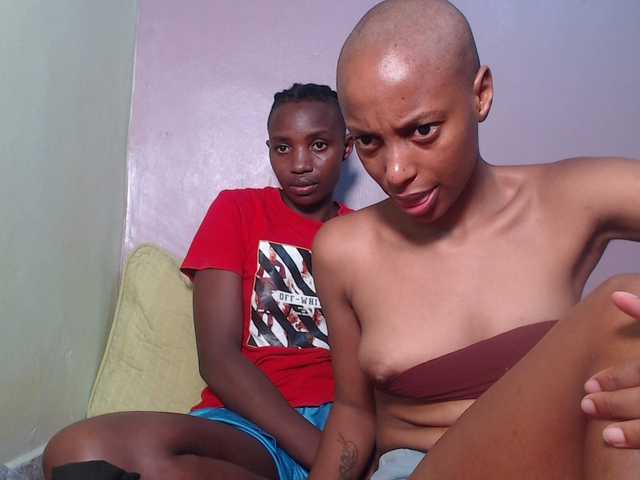 Wet-pussy66 webcam stream