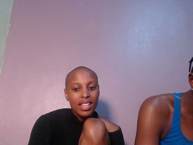 Wet-pussy66's BongaCams show and profile