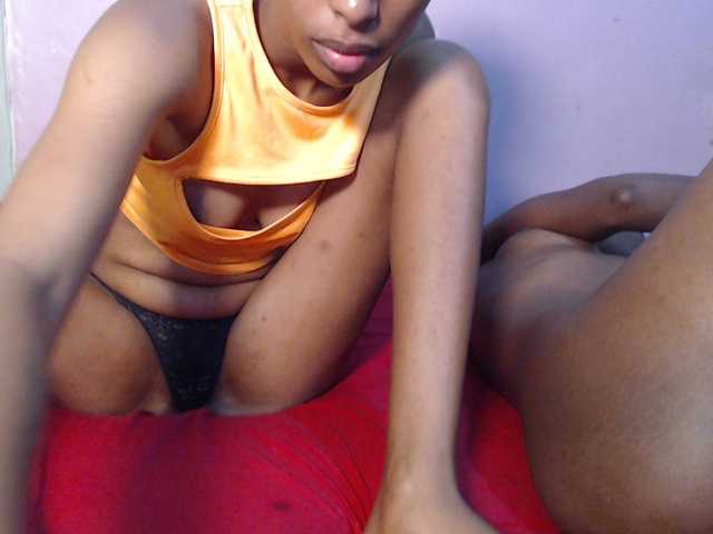 Wet-pussy66's BongaCams show and profile