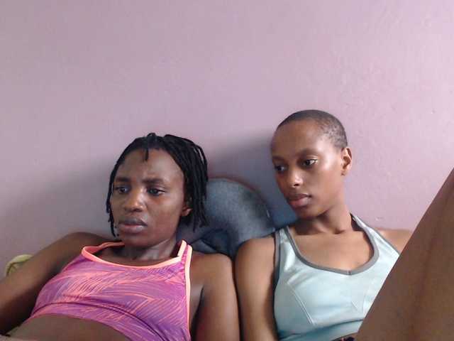 Wet-pussy66's BongaCams show and profile