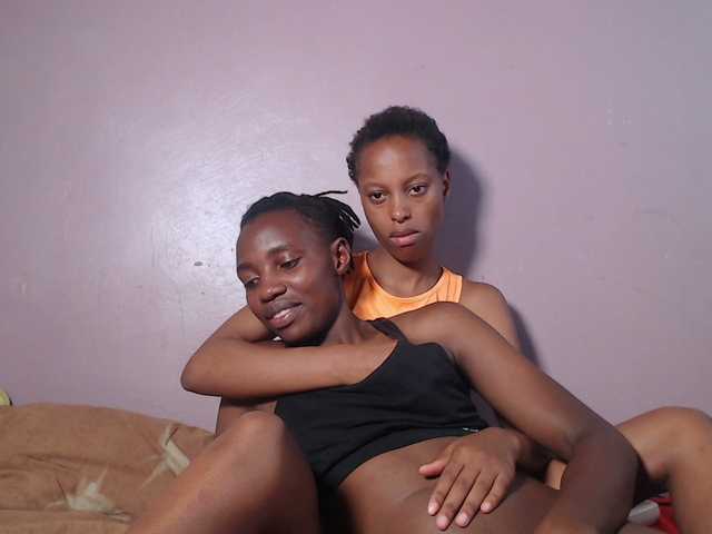 Wet-pussy66's BongaCams show and profile