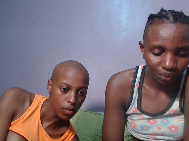 Wet-pussy66's BongaCams show and profile