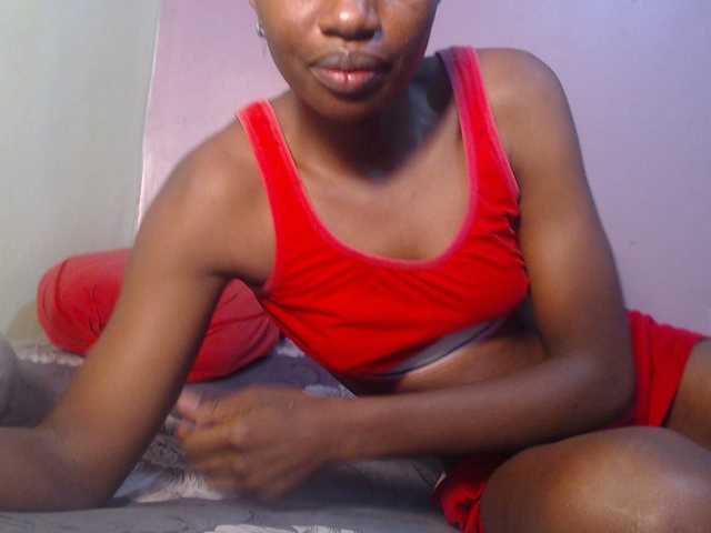 Wet-pussy66's BongaCams show and profile