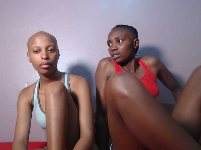 Wet-pussy66's BongaCams show and profile