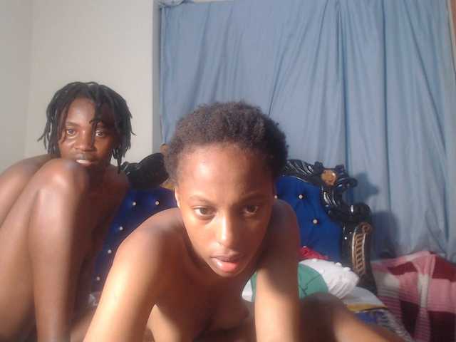 Wet-pussy66's BongaCams show and profile