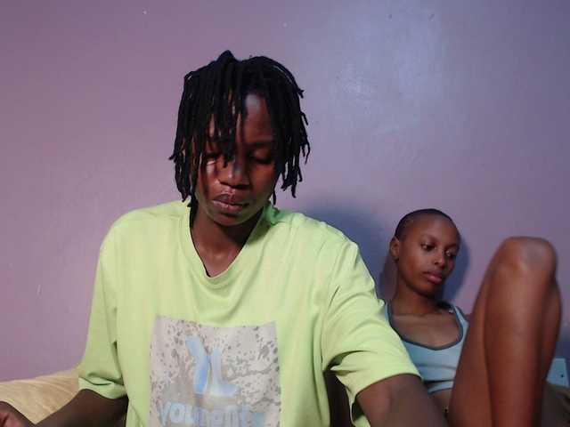 Wet-pussy66's BongaCams show and profile