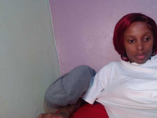 Wet-pussy66's BongaCams show and profile