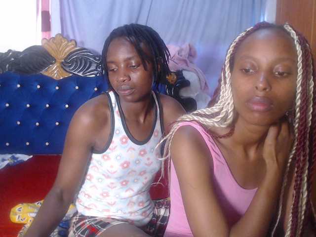 Wet-pussy66's BongaCams show and profile