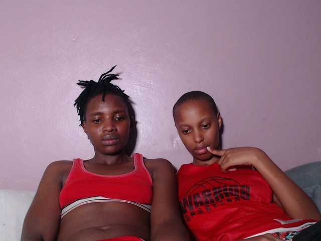 Wet-pussy66's BongaCams show and profile