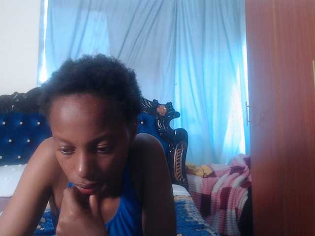 Wet-pussy66's BongaCams show and profile