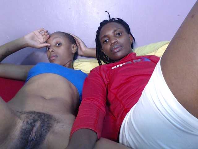 Wet-pussy66's BongaCams show and profile