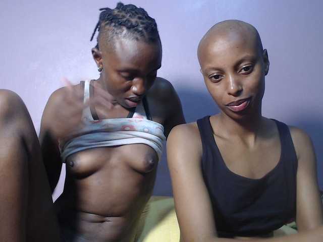 Wet-pussy66's BongaCams show and profile