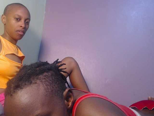 Wet-pussy66's BongaCams show and profile