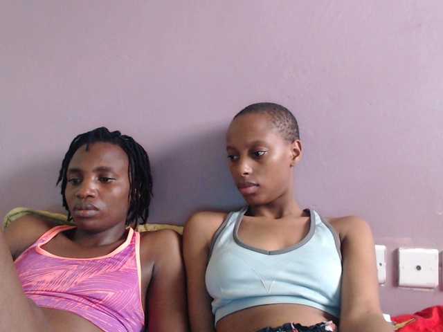 Wet-pussy66's BongaCams show and profile