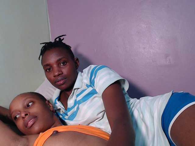 Wet-pussy66's BongaCams show and profile