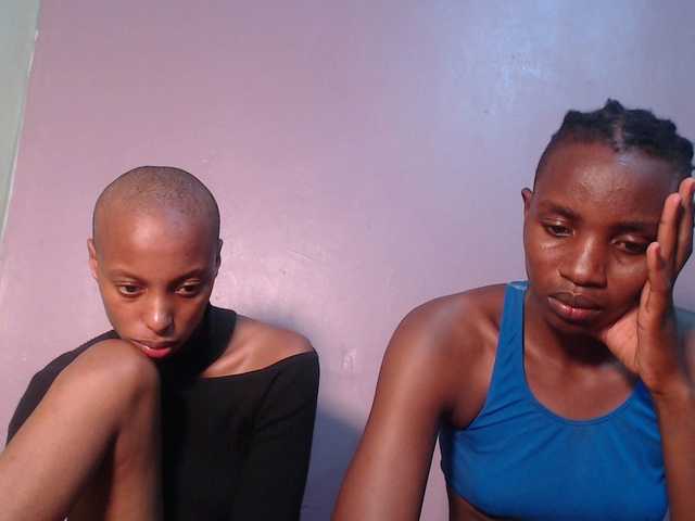 Wet-pussy66's BongaCams show and profile