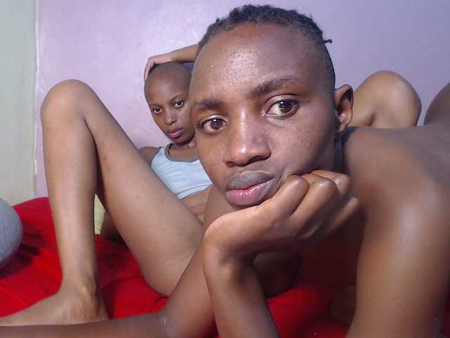 Wet-pussy66's BongaCams show and profile