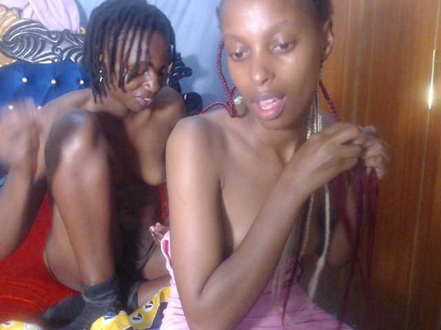 Wet-pussy66's BongaCams show and profile