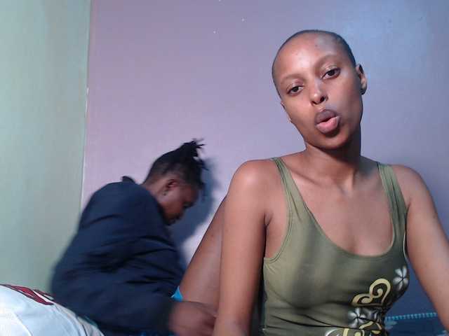 Wet-pussy66's BongaCams show and profile