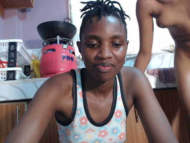 Wet-pussy66's BongaCams show and profile