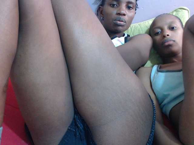 Wet-pussy66's BongaCams show and profile