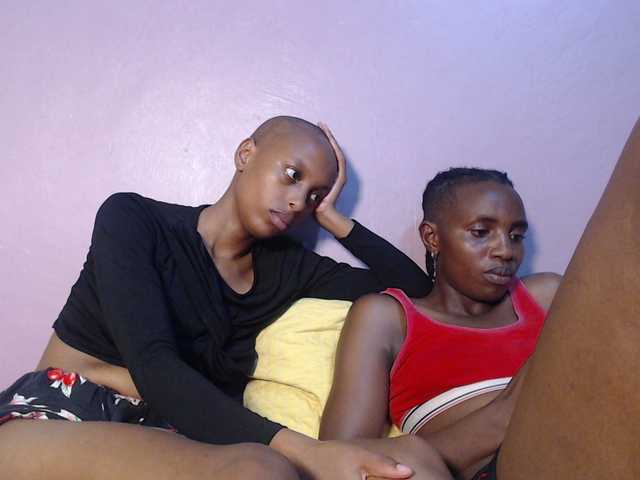 Wet-pussy66's BongaCams show and profile