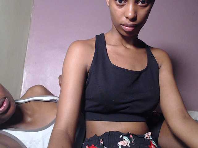 Wet-pussy66's BongaCams show and profile