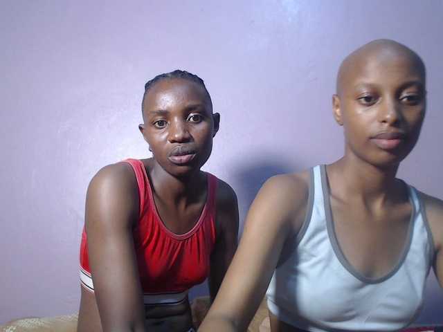 Wet-pussy66's BongaCams show and profile