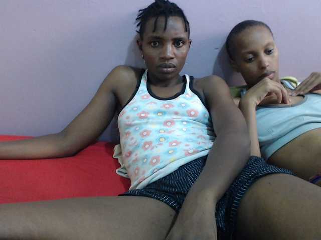 Wet-pussy66's BongaCams show and profile