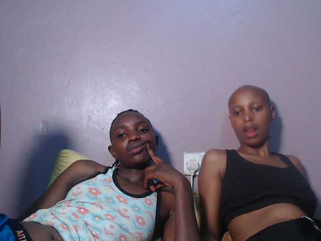 Wet-pussy66's BongaCams show and profile