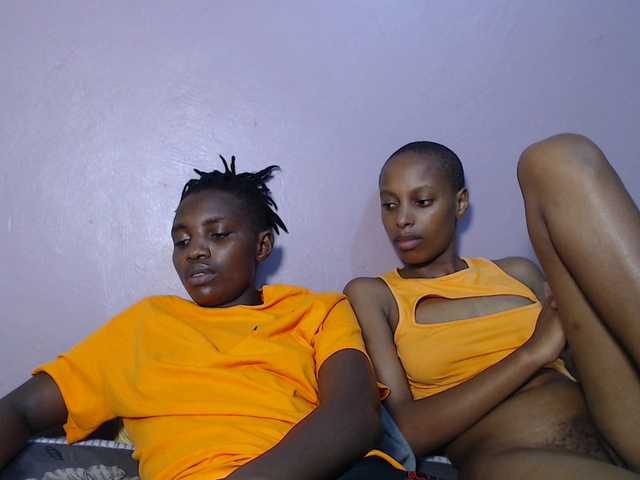 Wet-pussy66's BongaCams show and profile