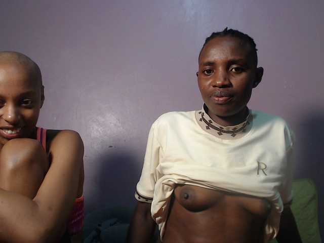 Wet-pussy66's BongaCams show and profile