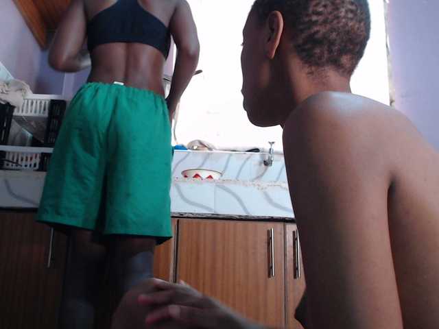 Wet-pussy66's BongaCams show and profile