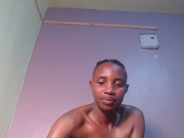 Wet-pussy66's BongaCams show and profile