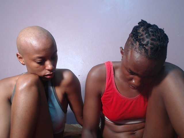 Wet-pussy66's BongaCams show and profile