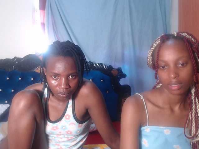 Wet-pussy66's BongaCams show and profile