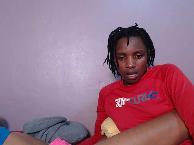 Wet-pussy66's BongaCams show and profile