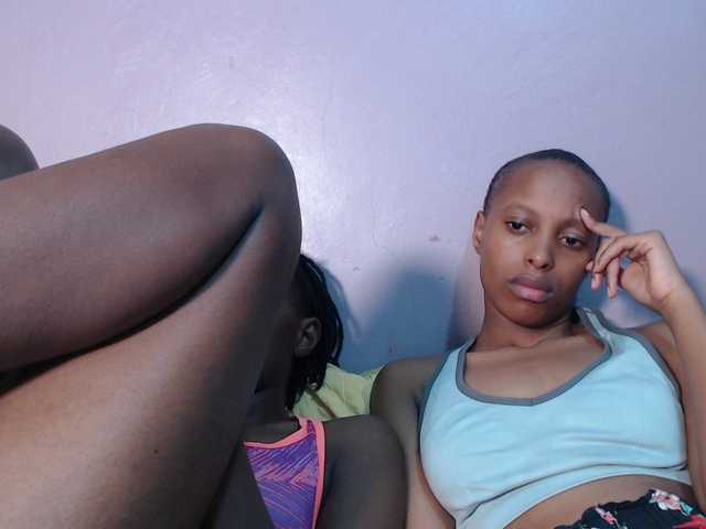 Wet-pussy66's BongaCams show and profile