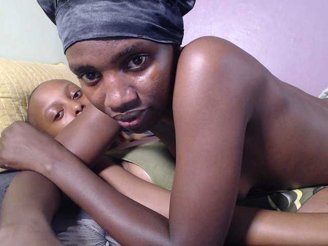 Wet-pussy66's BongaCams show and profile