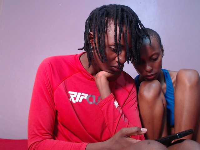 Wet-pussy66's BongaCams show and profile