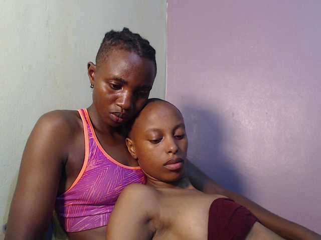 Wet-pussy66's BongaCams show and profile