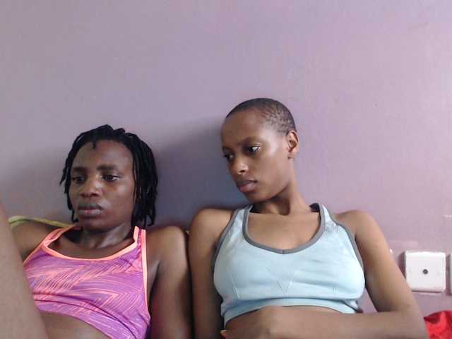 Wet-pussy66's BongaCams show and profile