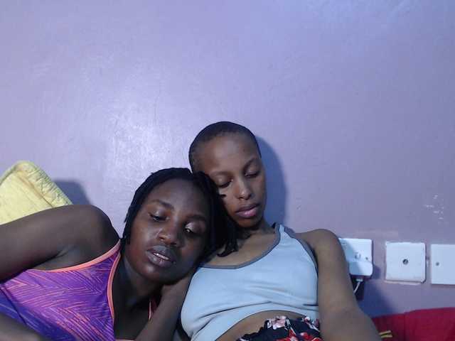 Wet-pussy66's BongaCams show and profile