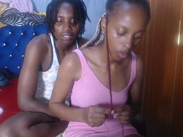 Wet-pussy66's BongaCams show and profile