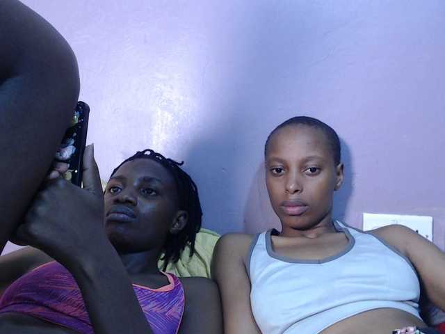 Wet-pussy66's BongaCams show and profile