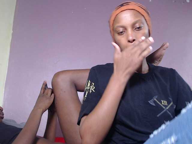 Wet-pussy66's BongaCams show and profile