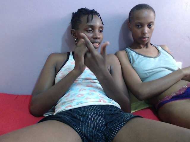 Wet-pussy66's BongaCams show and profile